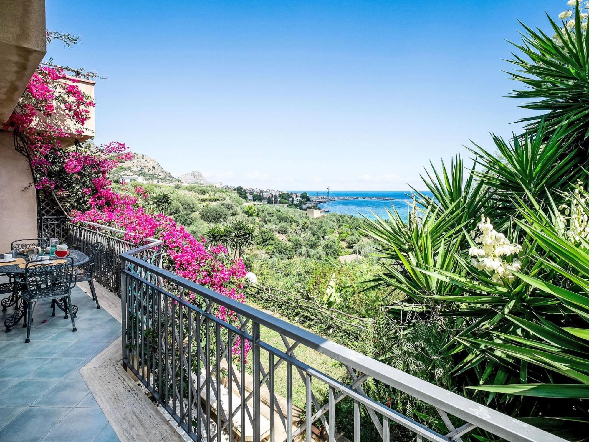 Cicladi Naxos By Interhome